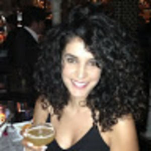 Meet your Posher, Sharona